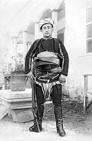 EFELER, ÇALIKOVANLAR, MAFYA ve DÜZENLİ SUÇ ÖRGÜTLERİ