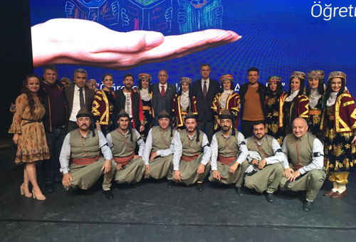 SPOR YÖNETİCİSİ DOÇ.DR.TANER BOZKUŞ İLE SÖYLEŞİ