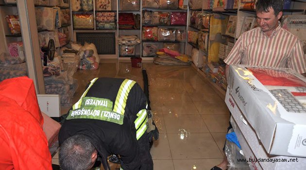 1 SAATLİK YAĞMUR BULDAN’A YETTİ.
