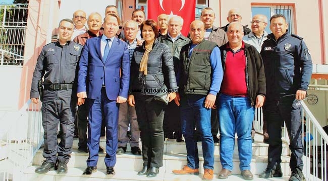EMNİYETTE MUHTARLARLA ASAYİŞ KONUŞULDU