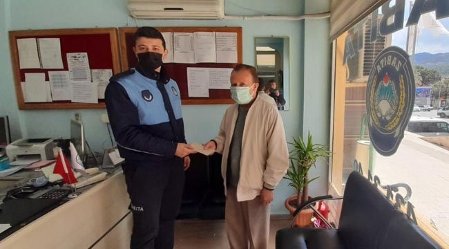 Zabıtadan örnek davranış