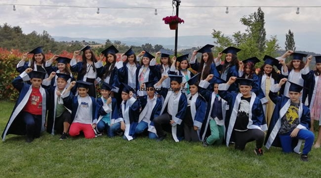 AYDINLIK YARINLARA DOĞRU YOLA ÇIKTILAR