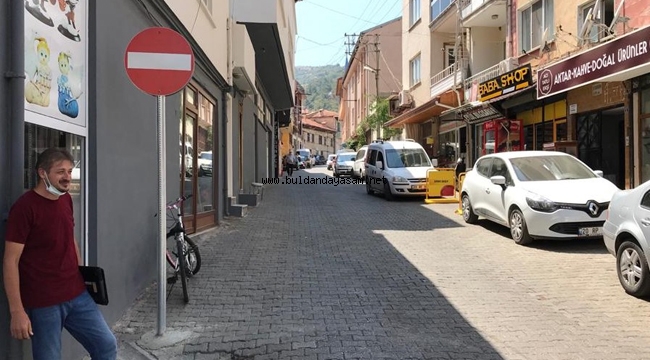 BAĞLAYAN SOKAK TEK YÖN OLDU
