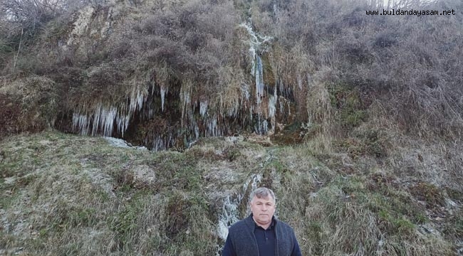 GÜNEY ŞELALESİ BUZ TUTTU