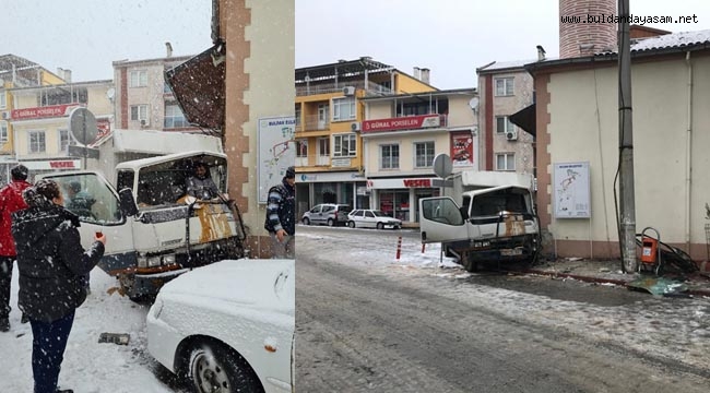 ANİDEN BASTIRAN KAR, BAZI KAZALARA SEBEP OLDU