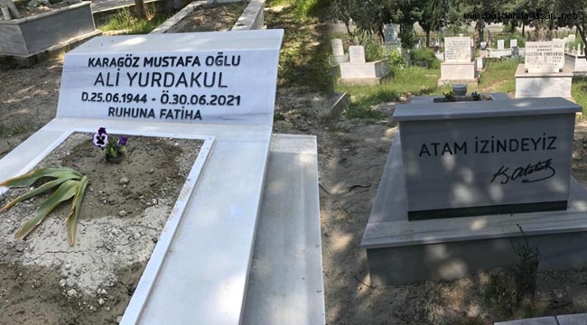 ATATÜRK SEVGİSİNİ MEZAR TAŞINA İŞLETTİ