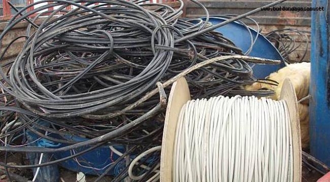 JANDARMA KABLO HIRSIZLARINA GÖZ AÇTIRMIYOR