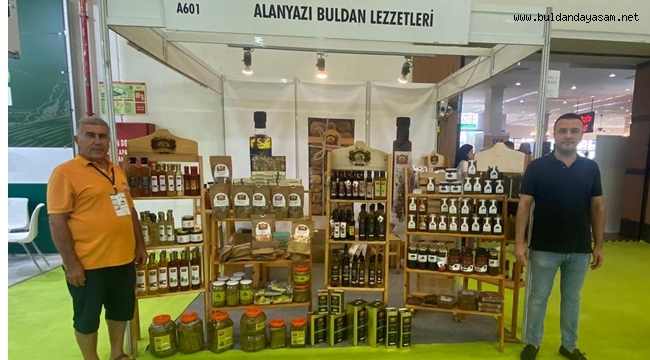 ALANYAZI İSTANBUL’DA