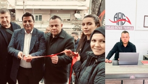 ARS EMLAK, İNŞAAT VE OTOMOTİV TÖRENLE AÇILDI