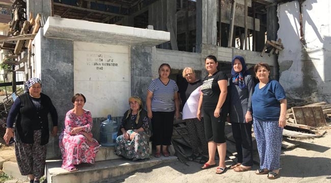 KADINLAR SUSUZLUĞA İSYAN ETTİ
