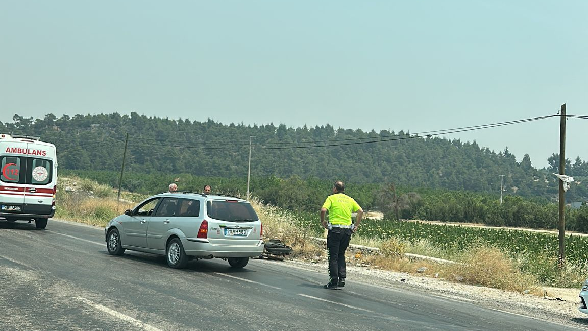 BOZALAN YOLUNDA KAZA 1 YARALI