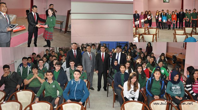208 TABLET BİLGİSAYAR DAĞITILDI.