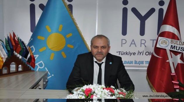 “29 EKİM CUMHURİYET BAYRAMI MİLYONLARCA ŞEHİT KANININ YANSIMASIDIR.“