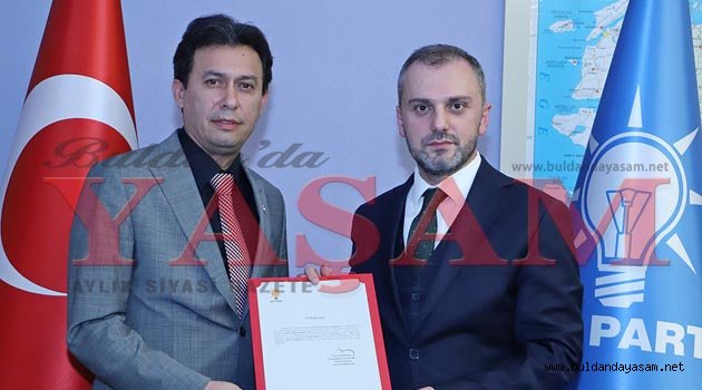 AK PARTİ’DE NACİ ÇOMUK BAŞKAN