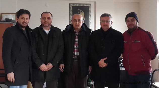 AKP BULDAN İLÇE YÖNETİMİNDEN GAZETEMİZE ZİYARET..