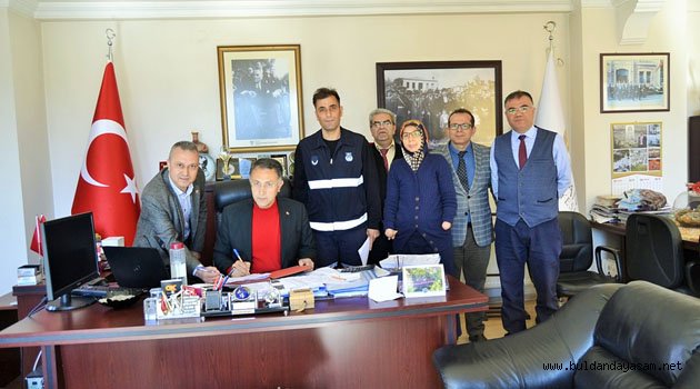 BAŞKAN GÜLBAY; İŞÇİLERİMİZİ ENFLASYON’A EZDİRMEYECEĞİZ.