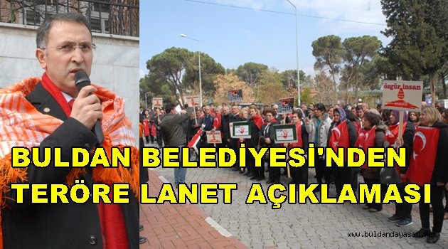 “BAYRAKLAR GÖNLÜMÜZDE YARIYA İNMİŞTİR.”