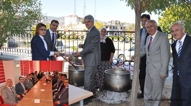 BİR AŞURE HAYIRI DA ÜNİVERSİTEDEN..