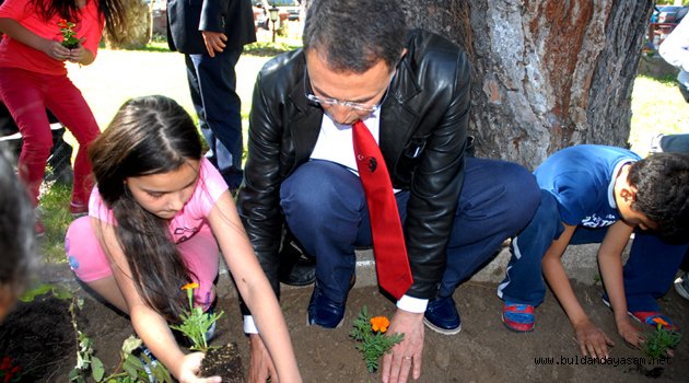 BULDAN ÇOCUKLARLA GÜZELLEŞECEK...