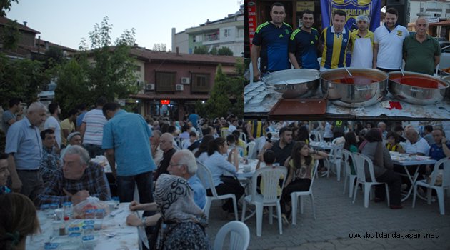 FENERLİLER İFTARDA BULUŞTU.