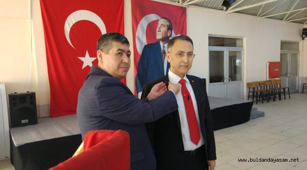 GÜLBAY “DEMOKRAT PARTİ” DEDİ