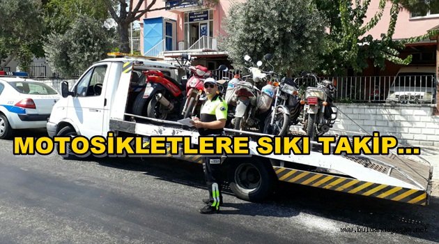 KURAL DIŞI MOTOSİKLETLER TOPLANIYOR.