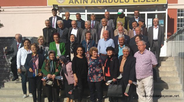 MEZUNLAR BULUŞTU
