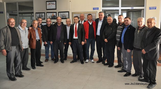 MUHTARLARDAN BİR ZİYARET DE BELEDİYE BAŞKANINA