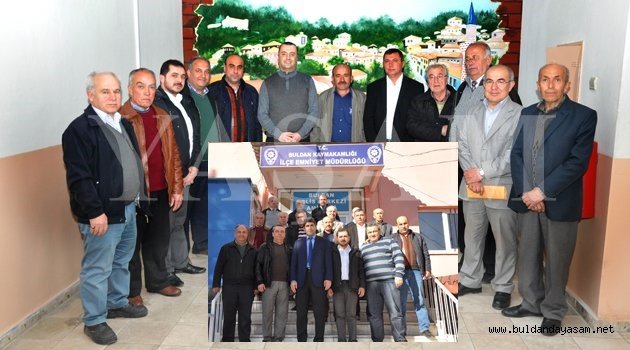 MUHTARLARDAN KAYMAKAM VE EMNİYET MÜDÜRÜNE HOŞGELDİN ZİYARETİ.