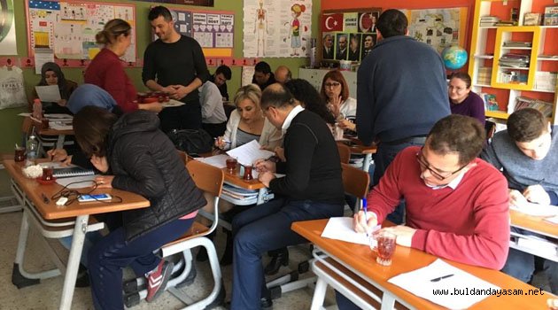 ÖĞRETMENLERE ÖĞRENCİ KOÇLUĞU EĞİTİMİ