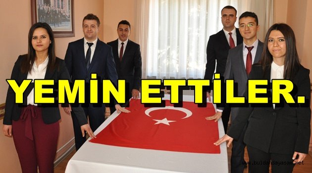 YEMİN EDEREK DEVLET MEMURU OLDULAR.
