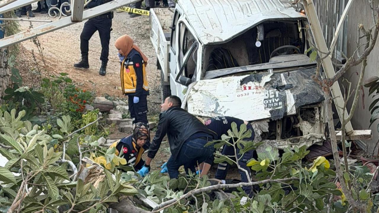 AKÇEŞME’DE KORKUNÇ KAZA