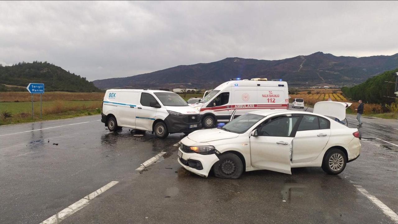 BULDAN GİRİŞİNDE KAZA