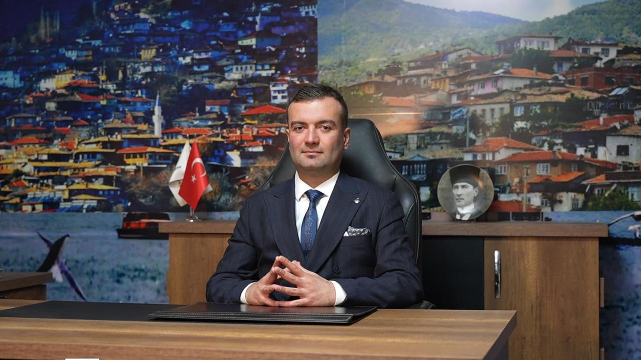 BAŞKAN ADAYI HAKKI OLCAY BURNAZ AÇIKLAMA YAPTI