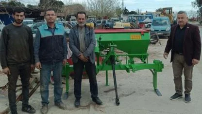 ZİRAAT ODASINDAN ÇİFTÇİYE DESTEK DEVAM EDİYOR