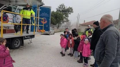 JANDARMADAN ÇOCUKLARA TRAFİK EĞİTİMİ