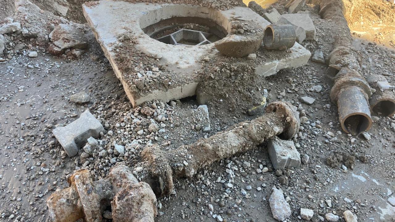 ALT YAPI YENİLENİYOR