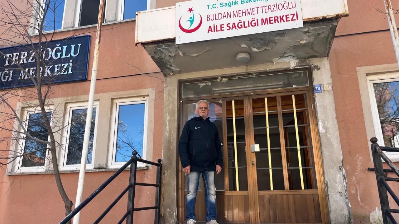 ERTEKİN, SAĞLIK OCAĞINA DİKKAT ÇEKTİ