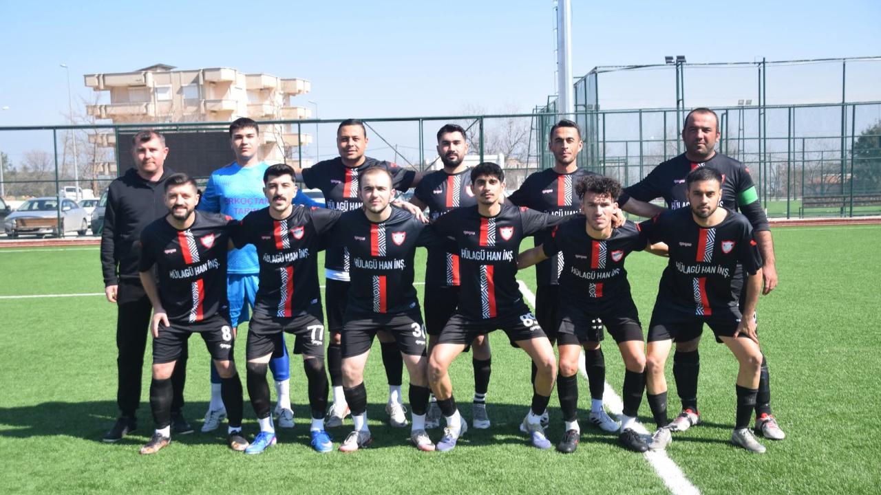 YENİCEKENT BERABERE KALDI