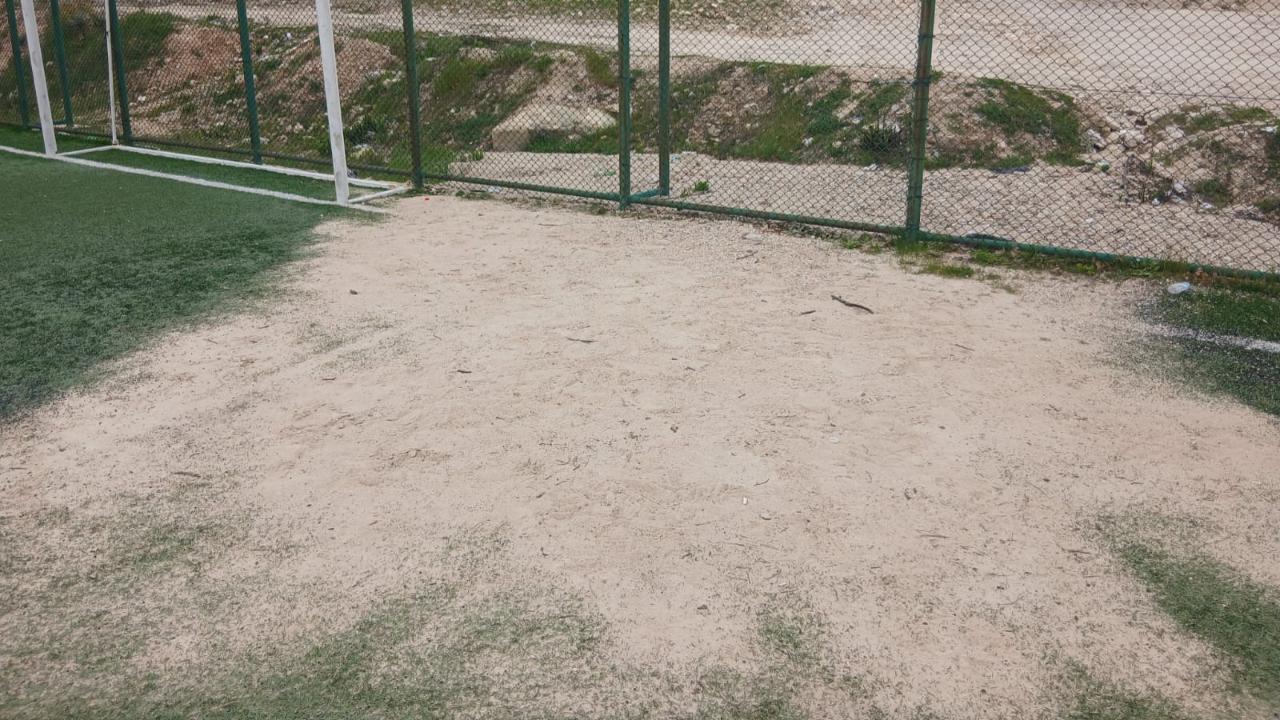 HALI SAHA ÇAMUR DERYASINA DÖNDÜ