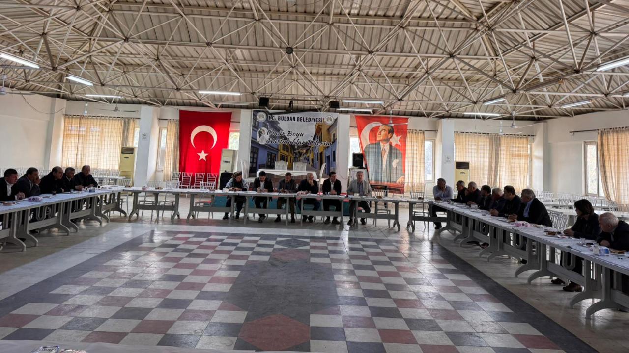 MUHTARLAR ÇEVRE KATLİAMINA KARŞI ÇIKTILAR